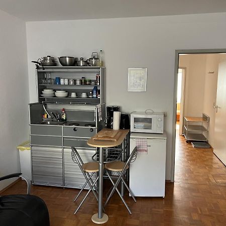 Apartmenthaus Zentrum Komfort Apartments Mit Minikuchen Verschiedener Grossen 카셀 외부 사진