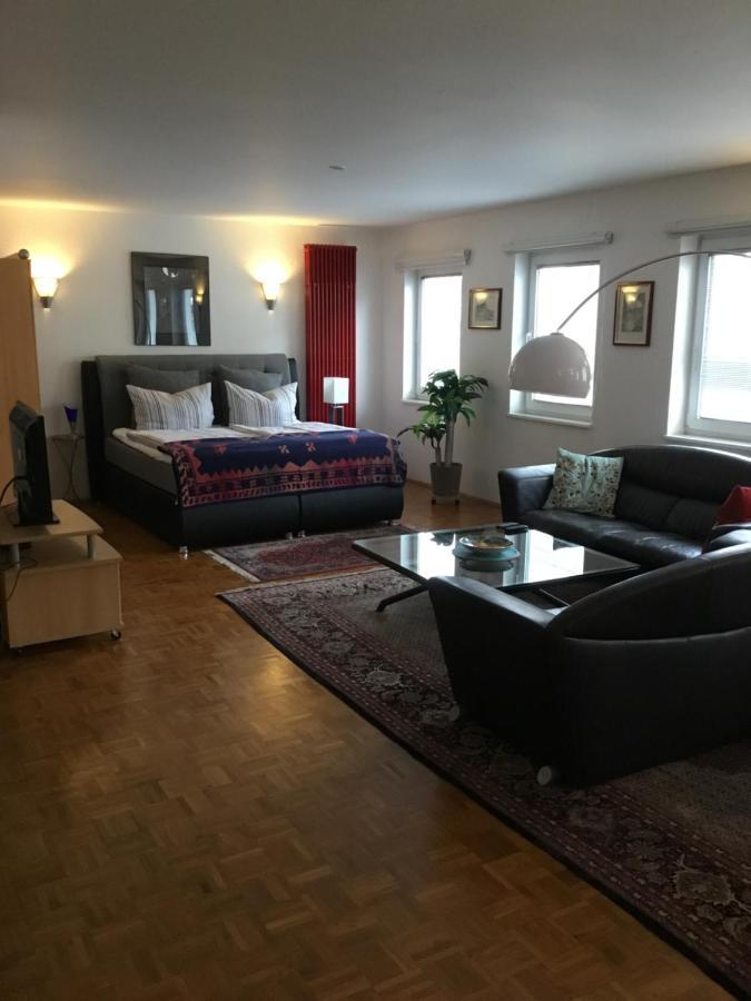Apartmenthaus Zentrum Komfort Apartments Mit Minikuchen Verschiedener Grossen 카셀 외부 사진