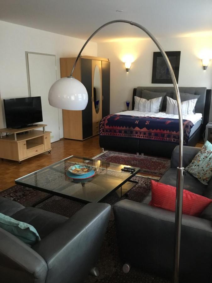 Apartmenthaus Zentrum Komfort Apartments Mit Minikuchen Verschiedener Grossen 카셀 외부 사진