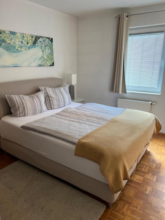 Apartmenthaus Zentrum Komfort Apartments Mit Minikuchen Verschiedener Grossen 카셀 외부 사진