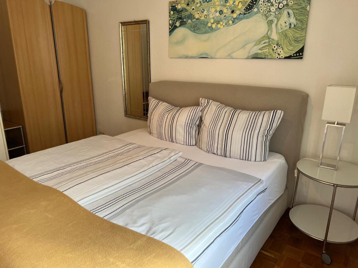 Apartmenthaus Zentrum Komfort Apartments Mit Minikuchen Verschiedener Grossen 카셀 외부 사진