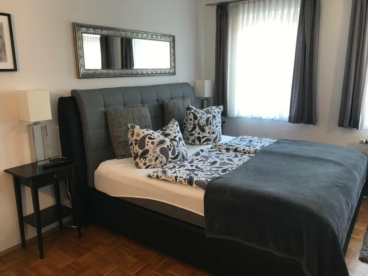 Apartmenthaus Zentrum Komfort Apartments Mit Minikuchen Verschiedener Grossen 카셀 외부 사진