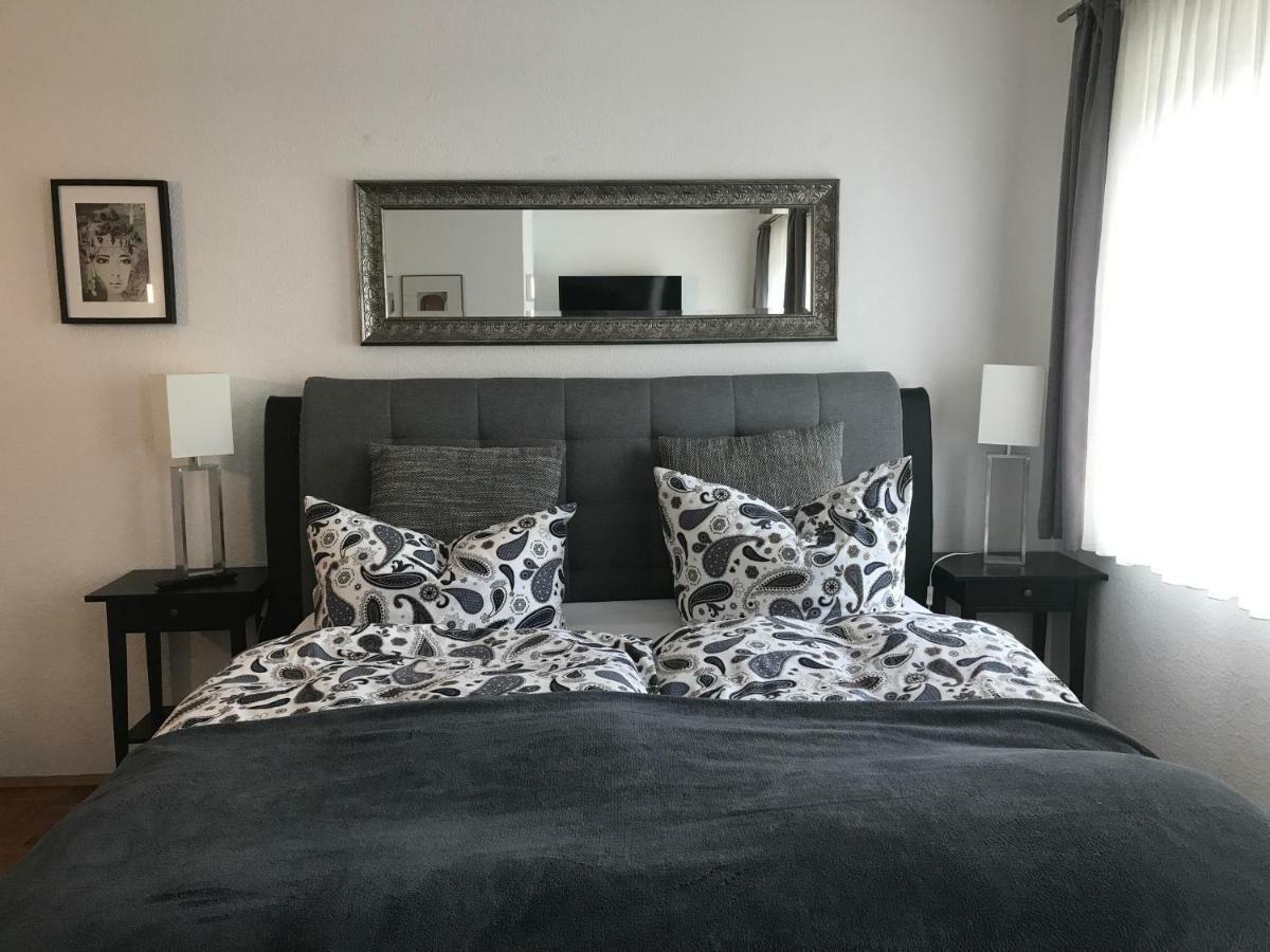 Apartmenthaus Zentrum Komfort Apartments Mit Minikuchen Verschiedener Grossen 카셀 외부 사진