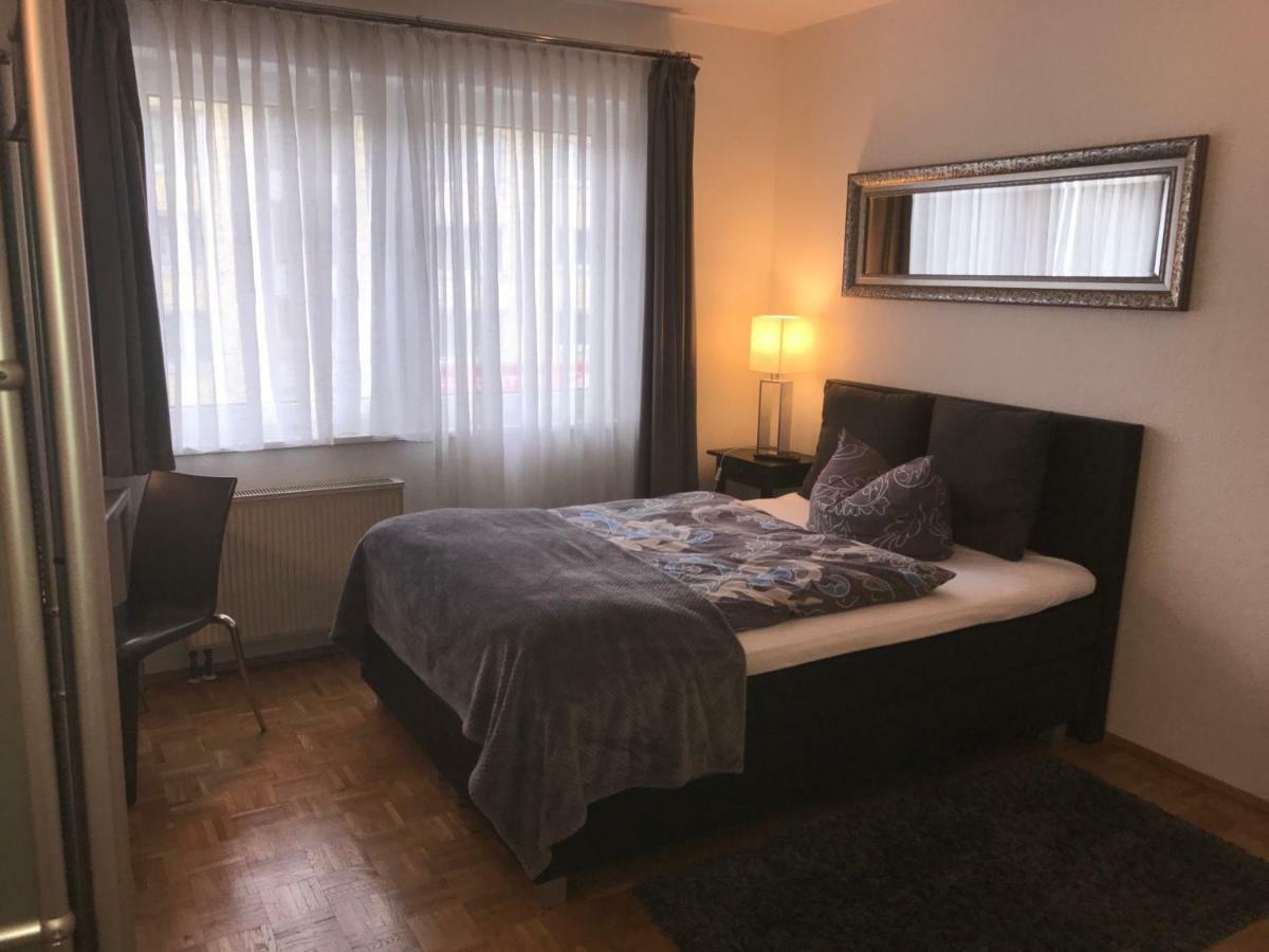 Apartmenthaus Zentrum Komfort Apartments Mit Minikuchen Verschiedener Grossen 카셀 외부 사진