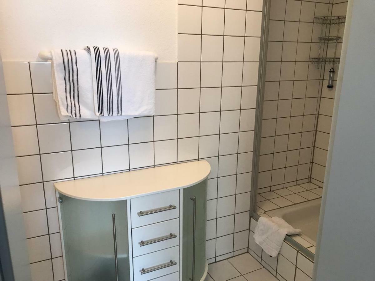 Apartmenthaus Zentrum Komfort Apartments Mit Minikuchen Verschiedener Grossen 카셀 외부 사진